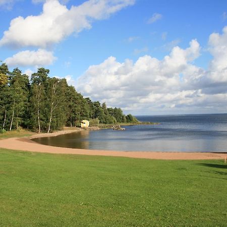 Sjölunda Semesterby Hotel Lidkoping Bagian luar foto