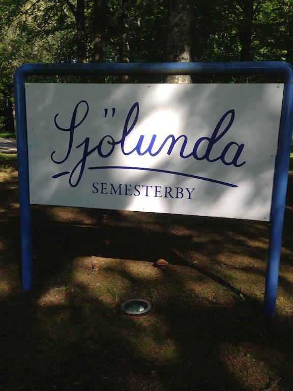 Sjölunda Semesterby Hotel Lidkoping Bagian luar foto